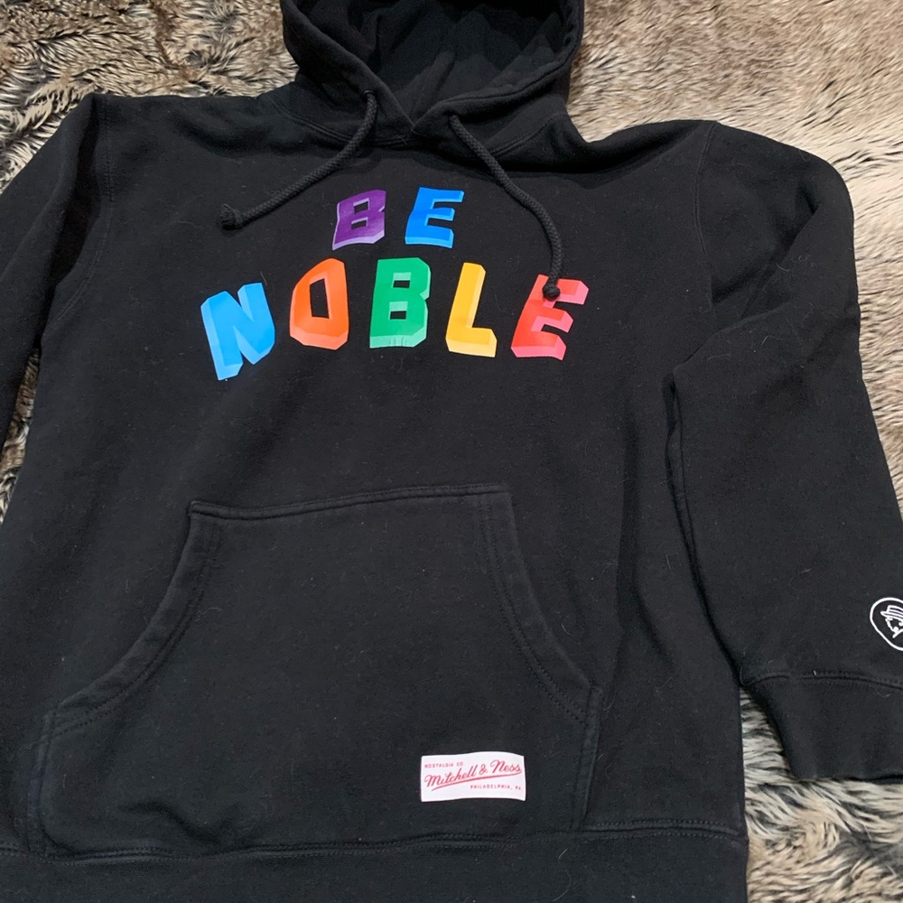 MITCHELL & NESS 
M&N X FRANK WHITE BE NOBLE HOODIE Notorious B.I.G Collection M